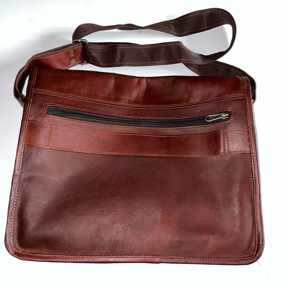 VTG Brown Leather Men's Bag SKU - VG006